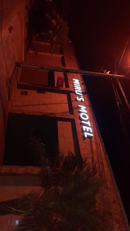 Miru'S Motel Rio Verde Esterno foto